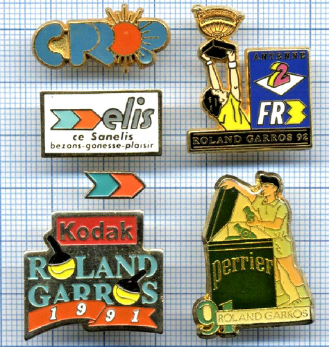 Lot pins tennis roland - lot,