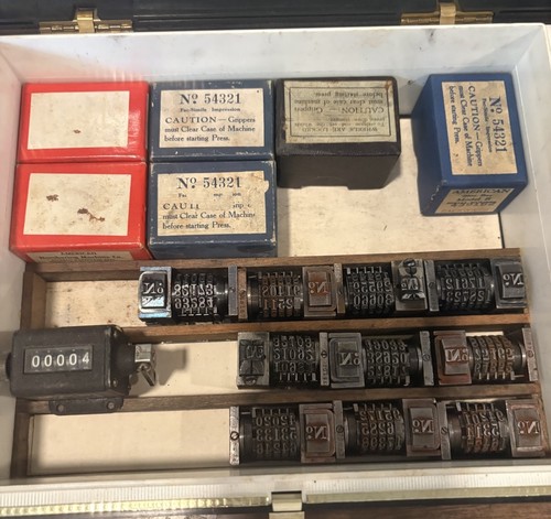 Vintage metal letterpress - metal,