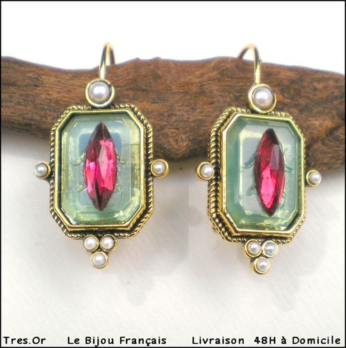 Boucles oreille style - style, art