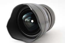 OLYMPUS [comme neuf dans sa