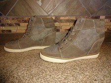 Womens Sz 8/41 American Eagle