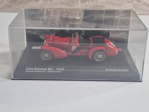 Voiture miniature alfa romeo - voiture,