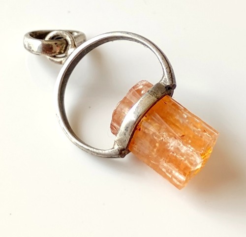 Pendentif topaze impéraile - en,