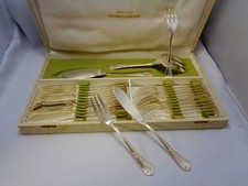 12 couverts à poisson, 24