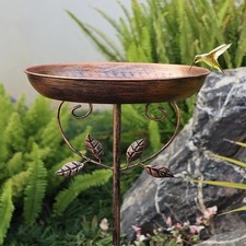 Mangeoire à oiseaux avec