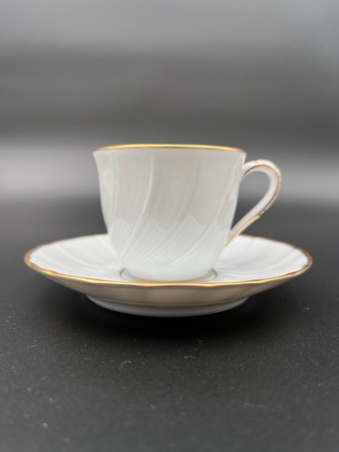 Tasse café en porcelaine - 1,