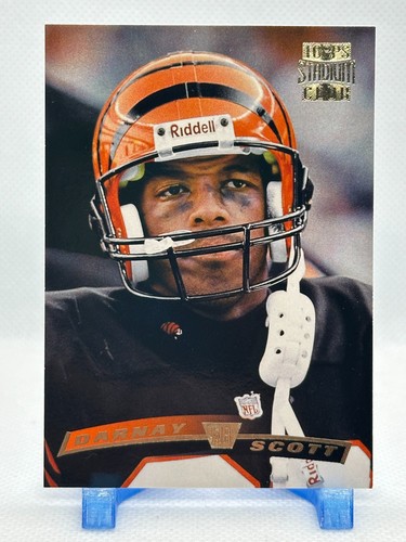 Darnay scott 1996 topps - scott,