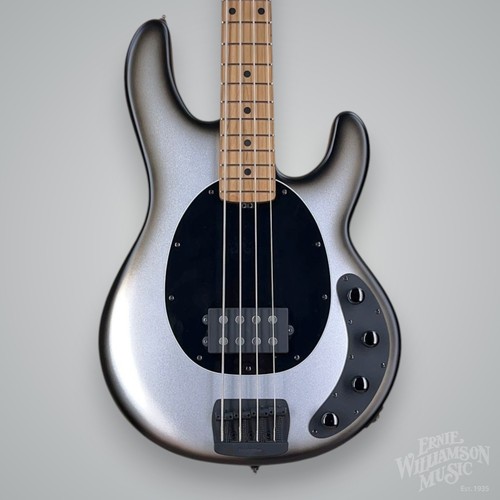 Ernie ball music man stingray - ernie,