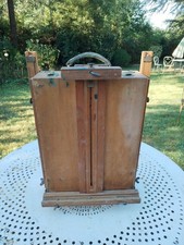 Malette De Peintre, Chevalet De Campagne