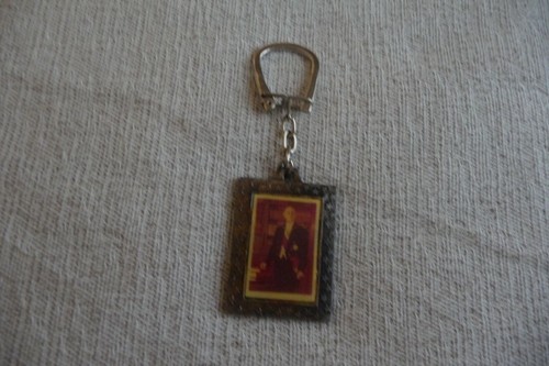 Porte cles effigie de - porte,