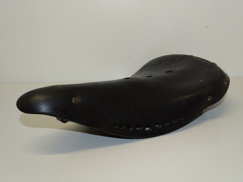 Belle ancienne selle - selle, velo