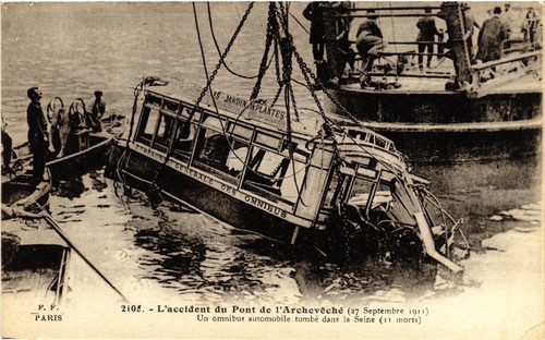Cpa paris accident - paris, du