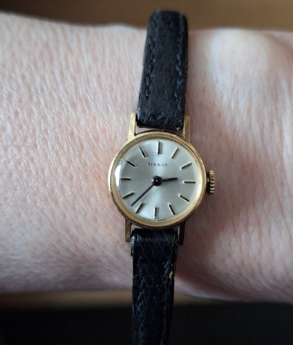 Montre femme tissot - montre, or