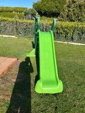 Toboggan vert pour enfant en