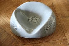 ancien cendrier en faience