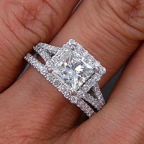 Bague mariage sertie de - de,
