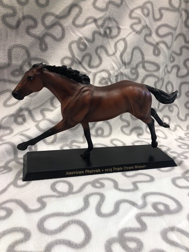 Breyer american pharoah - breyer,