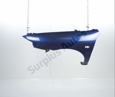 AILE AVANT GAUCHE 1M0821021