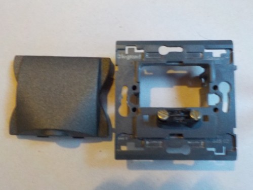 Legrand sagane sortie de - legrand,