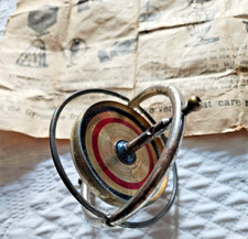 ANCIEN  JEU LE GYROSCOPE NOTICE ANGLAIS FRANCAIS H 8.20 CM DIAMETRE 6.80 CM