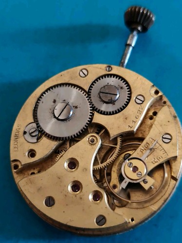 Mouvement montre à - , gousset