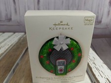 Hallmark keepsake wreath mp3