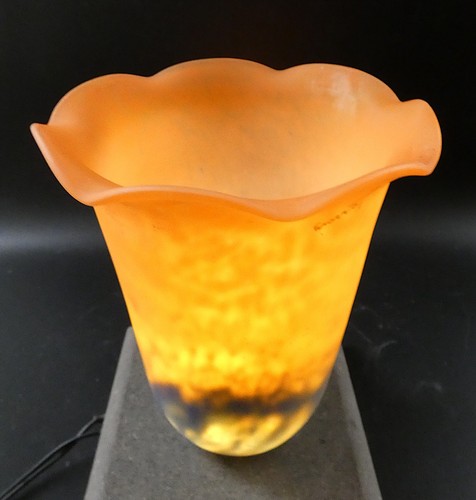 Tulipe pâte verre signée - tulipe,