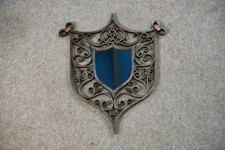 Ancien socle d'armoirie en fer forgé et cuivre détourné en miroir XIXème