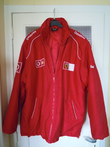Rare veste ferrari world - rare,