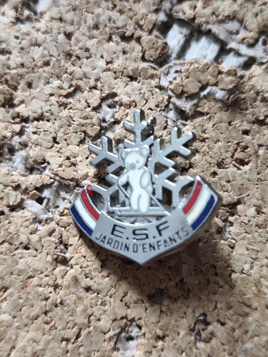 Broche pin badge insigne - broche,