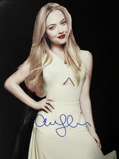 Amanda Seyfried signé 8x10