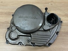 UN CARTER CACHE MOTEUR D