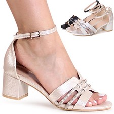 Chaussures Femmes Sandales À