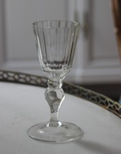 Verre soufflé taillé à pans Louis XVI - XVIIIe siècle - BE - 14 cm