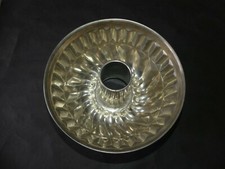 PATISSERIE MOULE A KOUGLOF ( BRIOCHE) EN METAL VINTAGE 