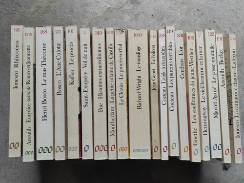 Lot revues livres romans - 19,