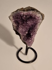GEODE AMÉTHYSTE PIERRE QUARTZ VIOLET MINÉRAUX SUR SOCLE 380gr