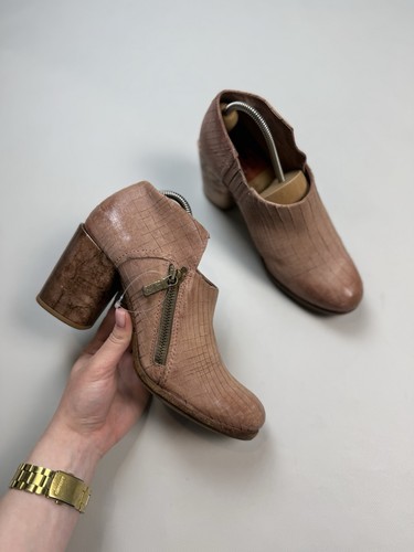 Chaussures talons cuir - à, en