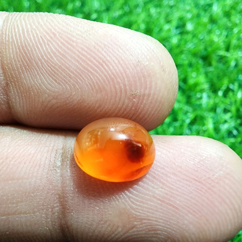 Excellent cabochon ovale