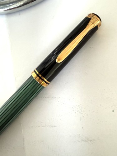 Pelikan 400 stylo plume - pelikan, or