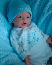 Bébé reborn garçon tout silicone 
