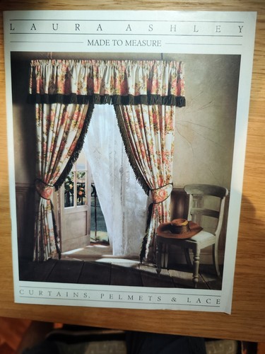 Vintage laura ashley - laura, made