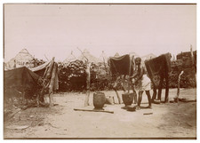 Afrique, Mali, Kayes, Pileuse de mil, Tirage vintage, ca.1890 Afrique, Mali, Kay