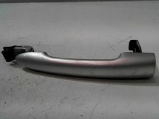 Poignee porte avant gauche RENAULT CLIO 3 PHASE 2 1.5 DCI - 8V TURBO /R:60524272