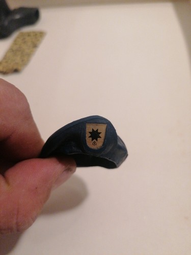 Chapeau béret bleu vintage