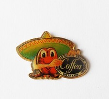 RNT 3/ pin's Coffea grain de café chapeau mexicain