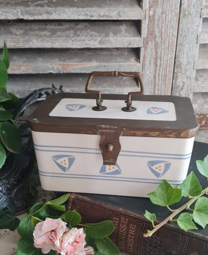 Ancienne boite biscuits art - ancienne,