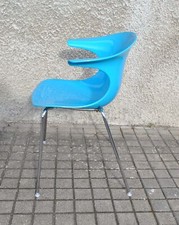 CLAUS BREINHOLT, Chaise monocoque LOOP en polypropylène bleu - Fauteuil Desig...