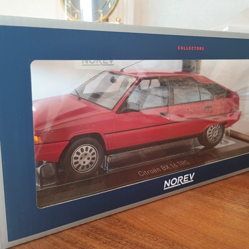 Citroen trs rouge - citroen, 16
