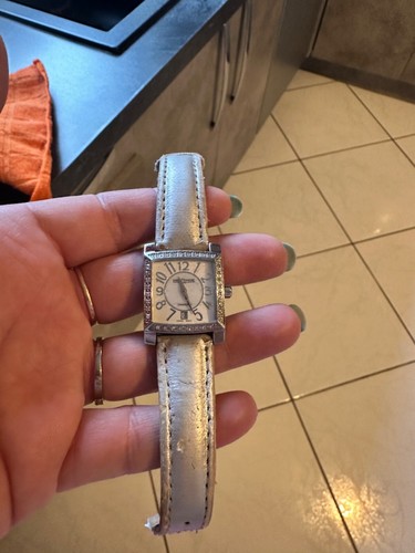 Montre saint honoré diamants - saint,